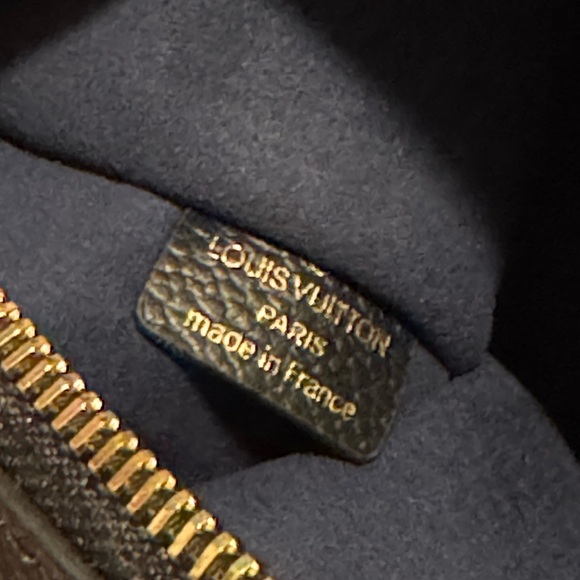 Louis Vuitton Empreinte Pouch in Noir with Strap from Neverfull MM Bag LV NEW - Picture 4 of 10